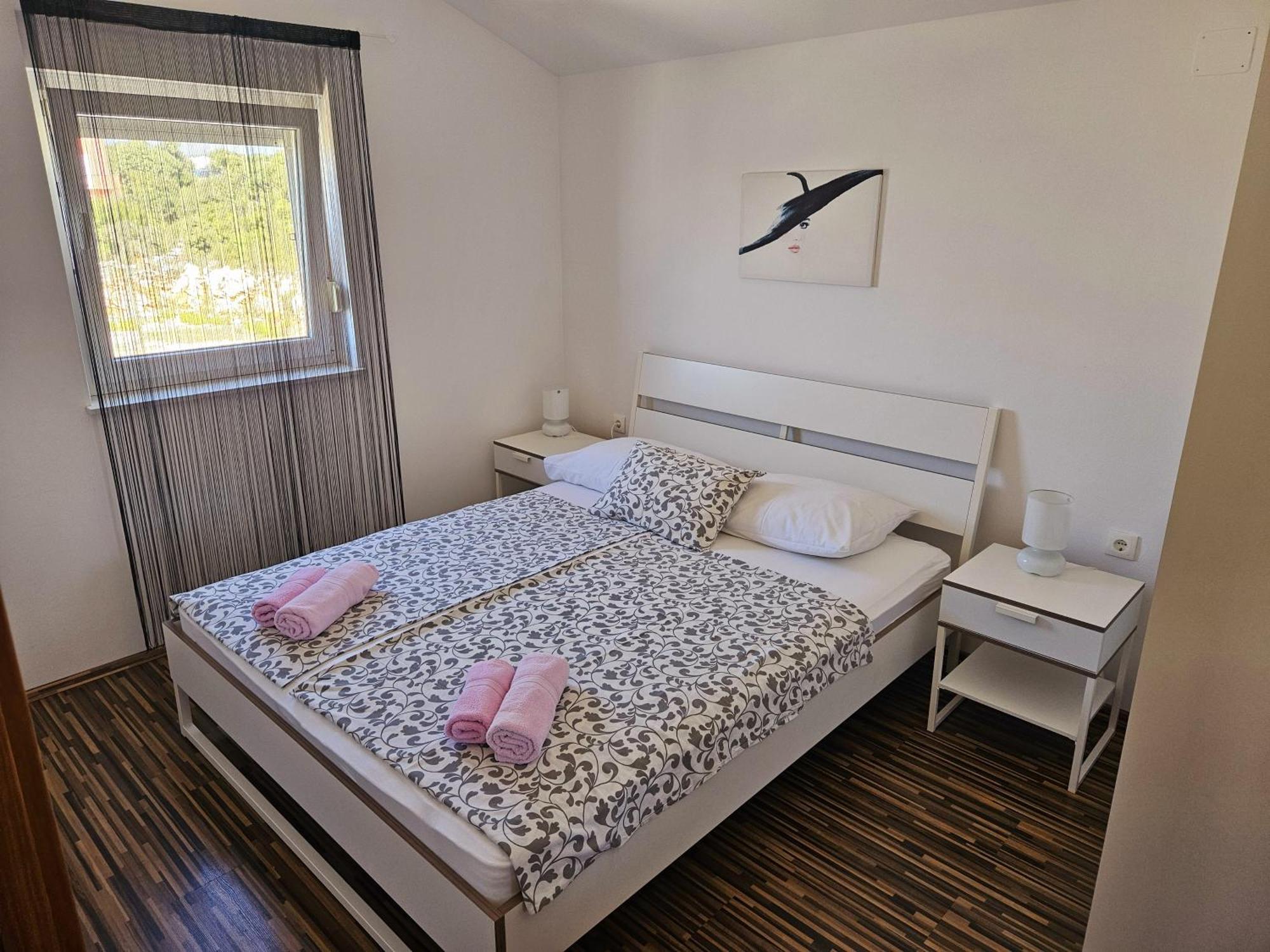 Apartments Cikač II Mandre Buitenkant foto