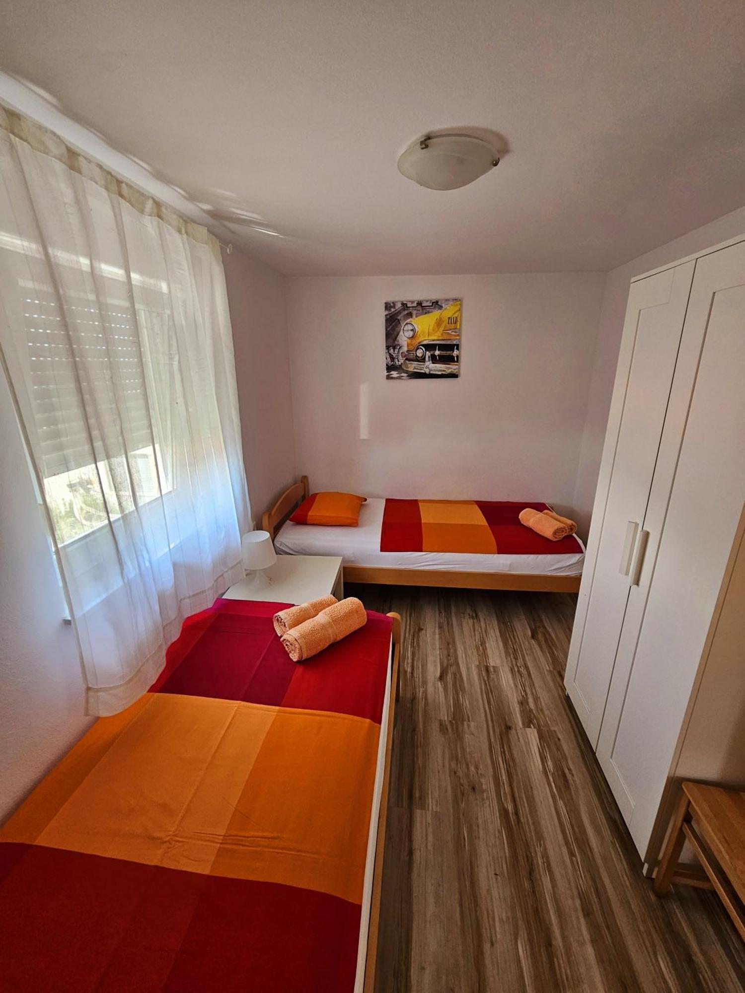 Apartments Cikač II Mandre Buitenkant foto